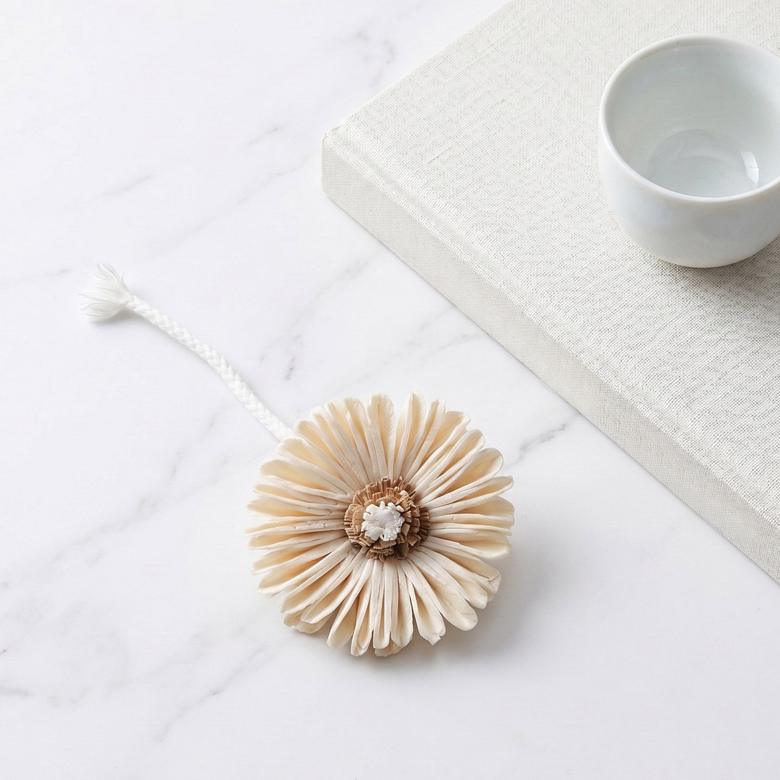 4 Buah Stik Diffuser Bunga Aro - Home Fragrance Leather Diffuser ulasan dan harga